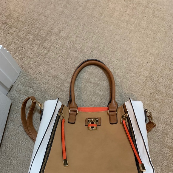 Tab purse - Picture 1 of 3